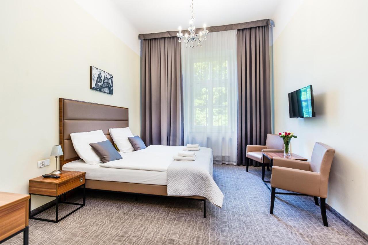 Aparthotel Old Town Krakau Buitenkant foto